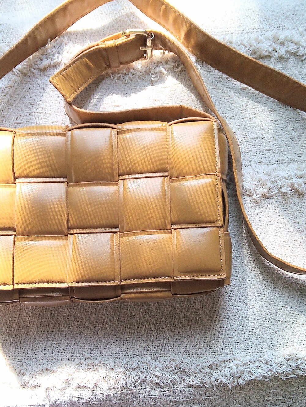 Handbag - Picture 8 of 8